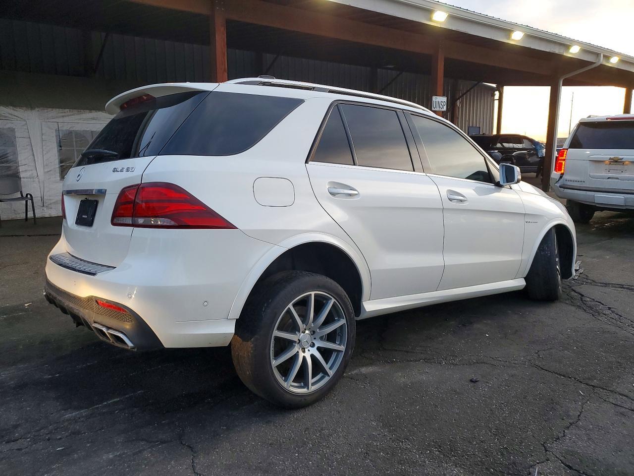 2017 Mercedes-Benz Gle 63 Amg 4Matic - Фото 3