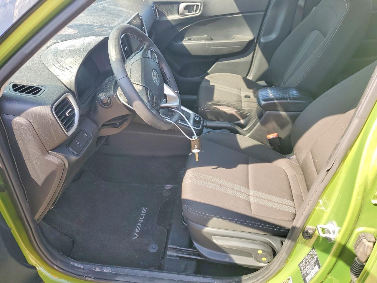 2023 Hyundai Venue Sel - Фото 7
