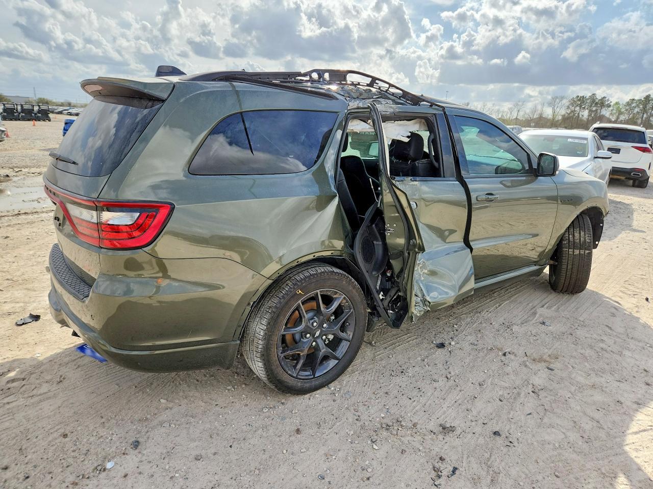 2026 Dodge Durango R - Image 3