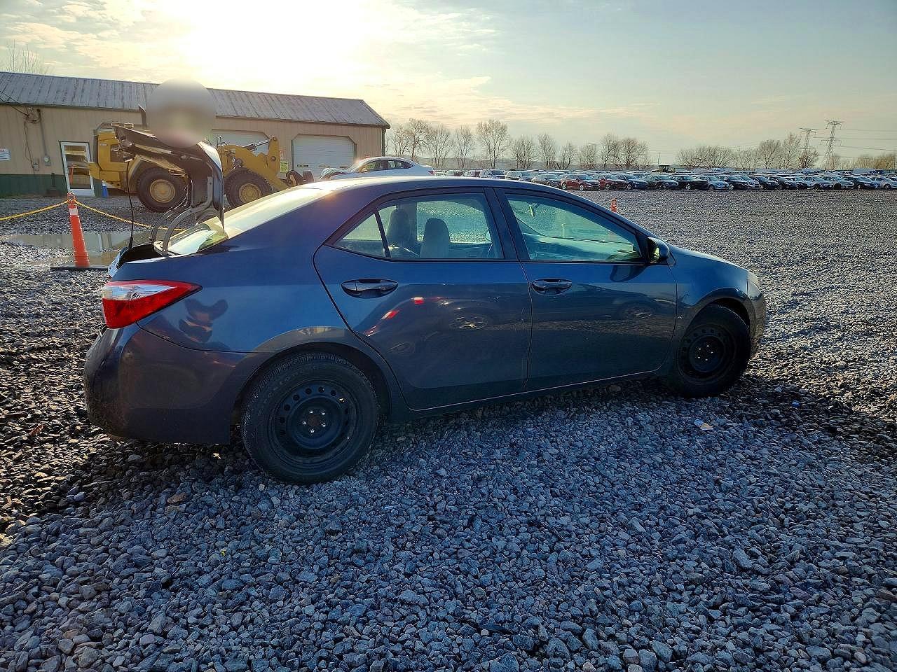 2016 Toyota Corolla Le - Фото 3