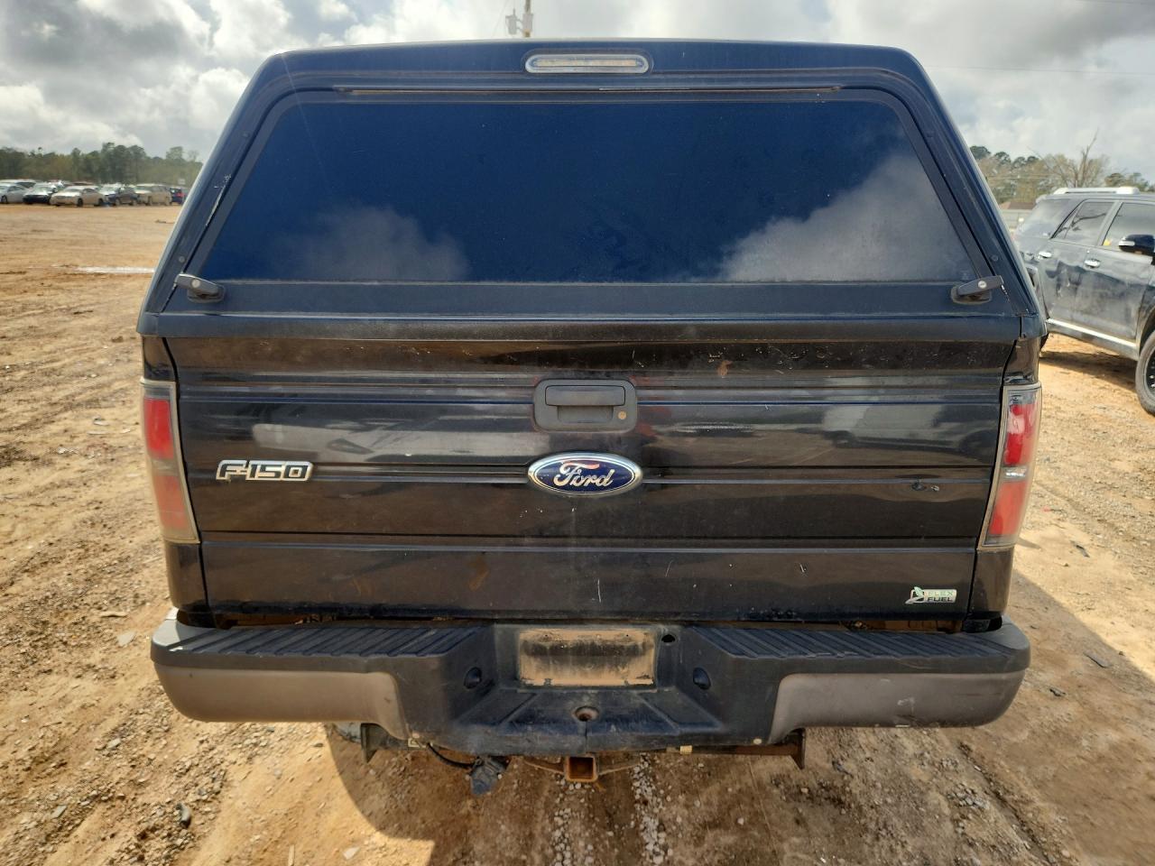 2010 Ford F150 Super Cab - Фото 6