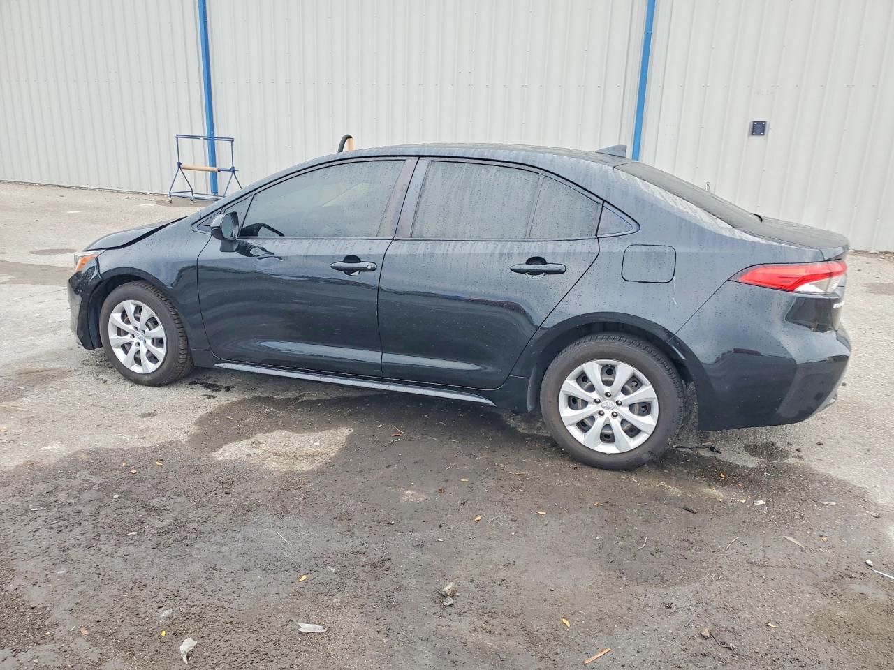 2022 Toyota Corolla Le - Фото 2