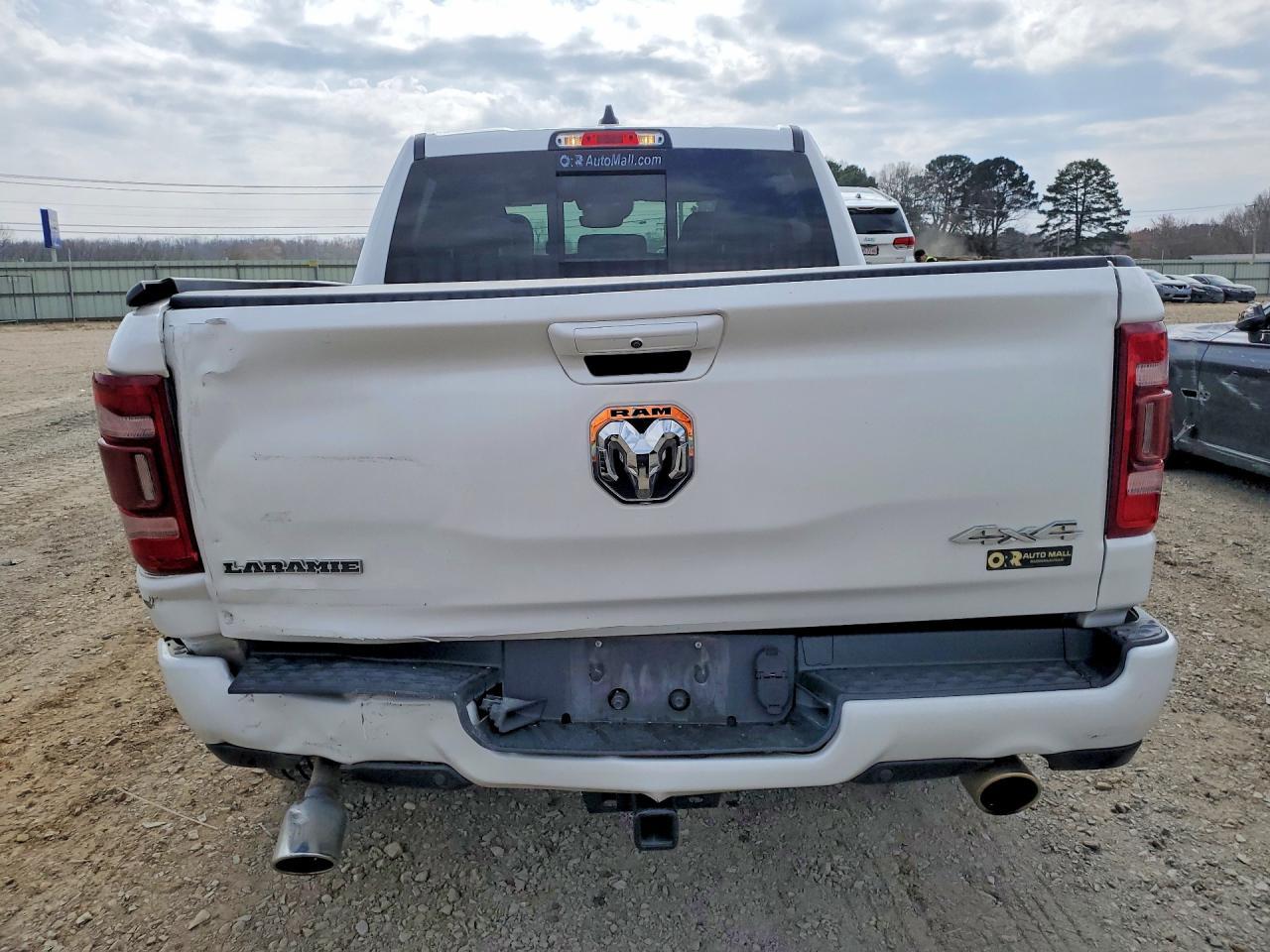 2021 Ram 1500 Laramie - Фото 6