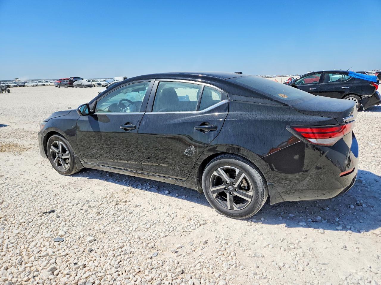 2025 Nissan Sentra Sv - Фото 2