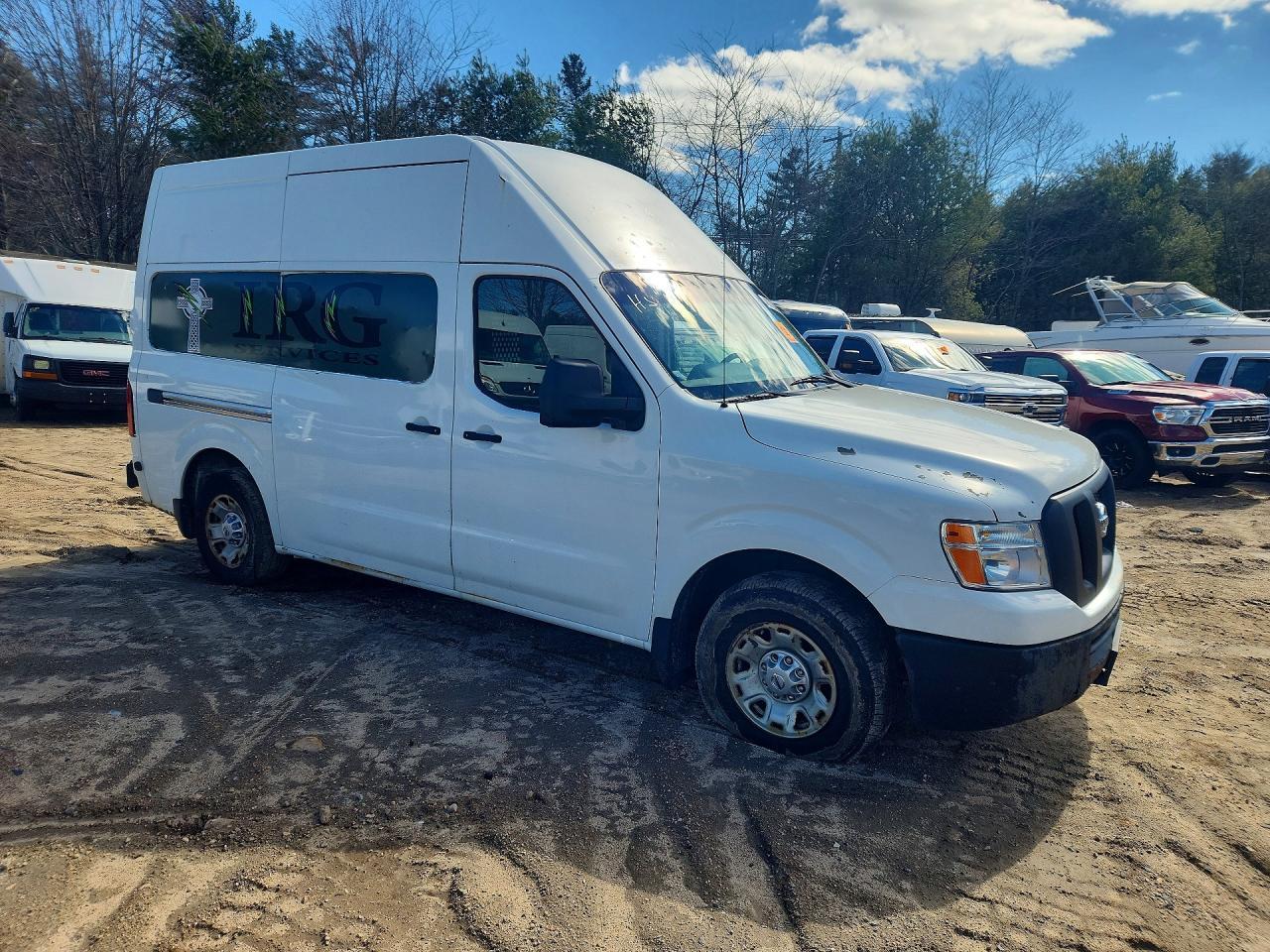 2012 Nissan Nv 2500 Utility / Service Van - Image 4