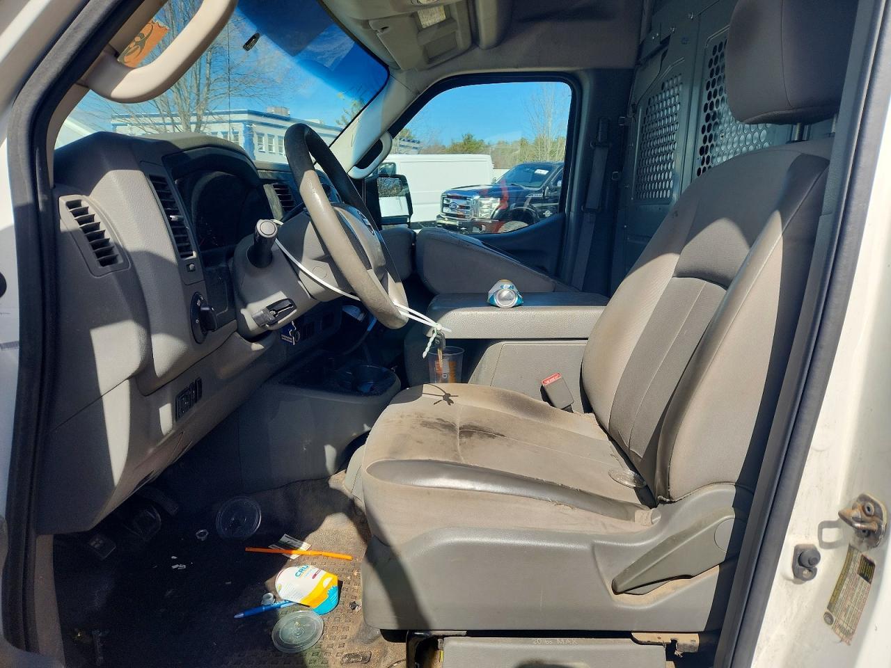 2012 Nissan Nv 2500 Utility / Service Van - Image 7