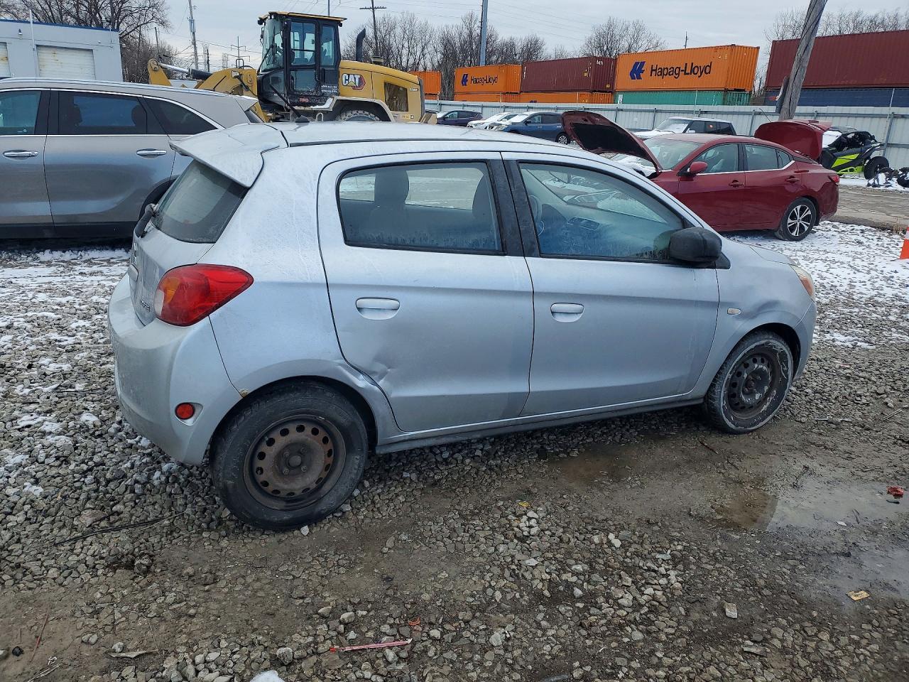 2015 Mitsubishi Mirage - Фото 3