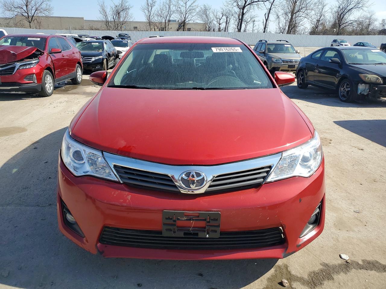 2014 Toyota Camry Se - Фото 5