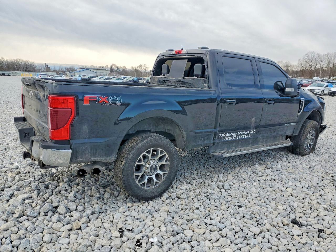 2021 Ford F250 Super Duty - Image 3