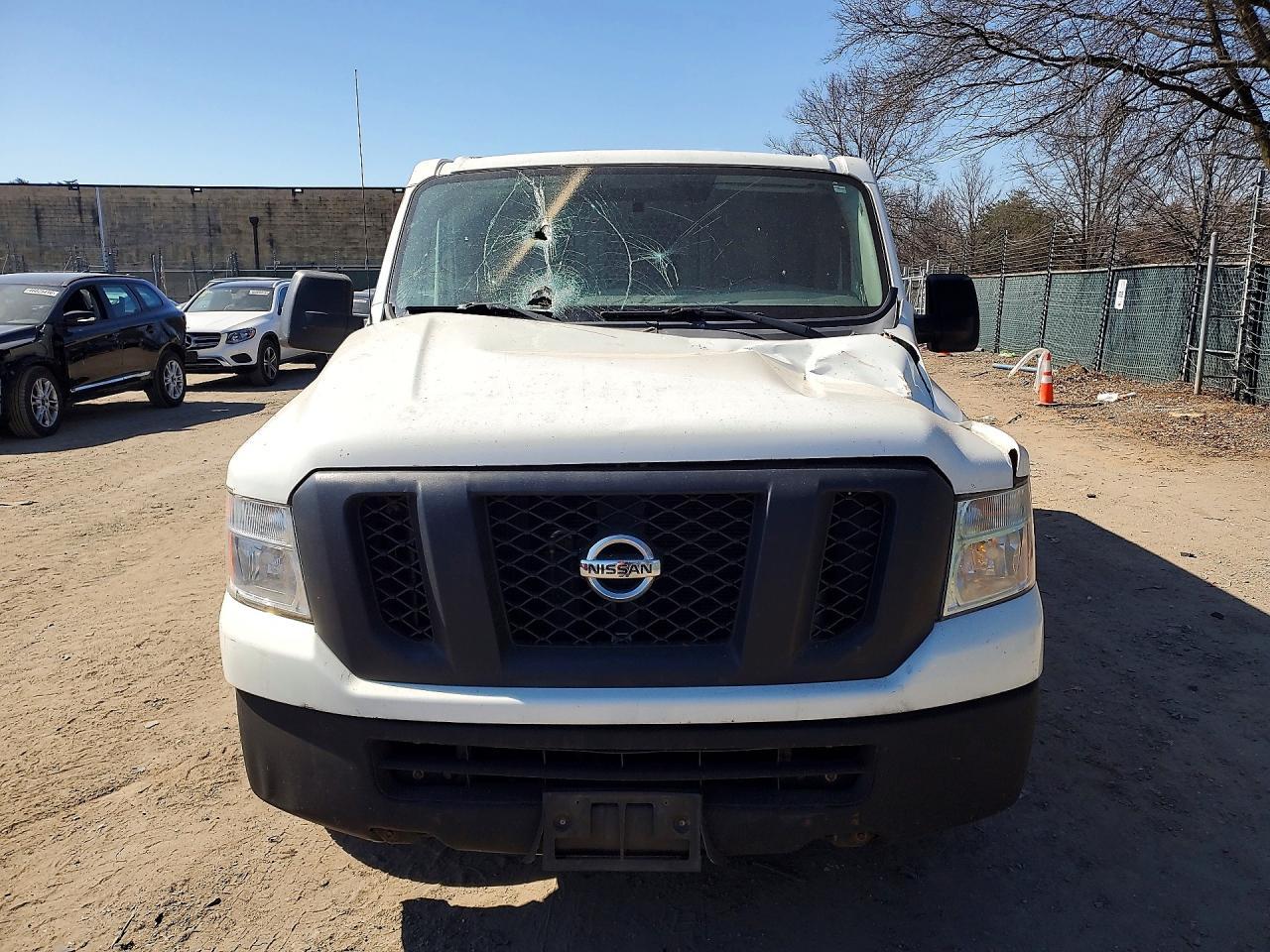 2013 Nissan Nv 1500 Utility / Service Van - Фото 5