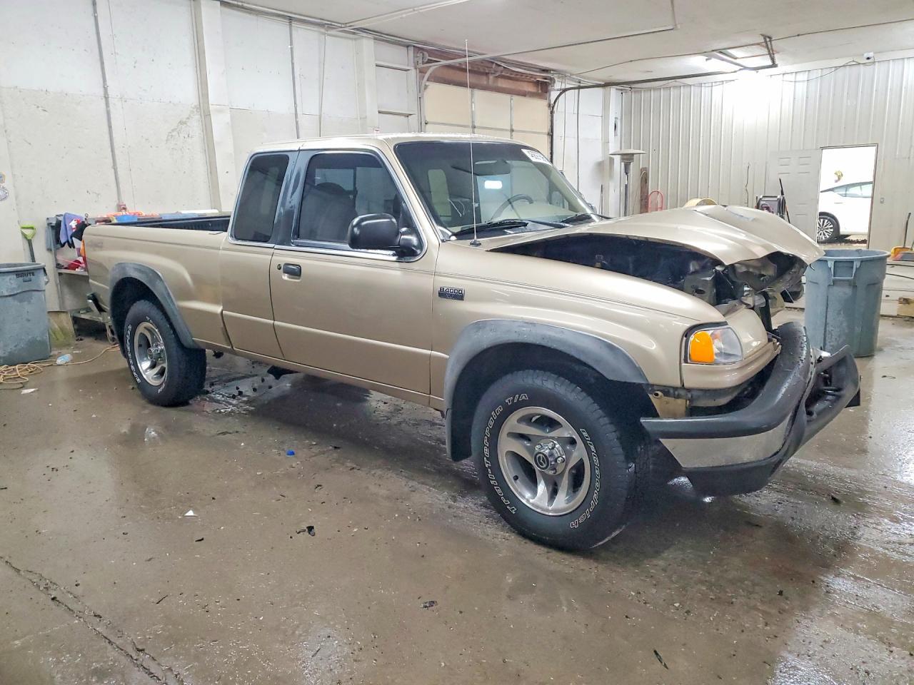 2001 Mazda B4000 Cab Plus - Image 4