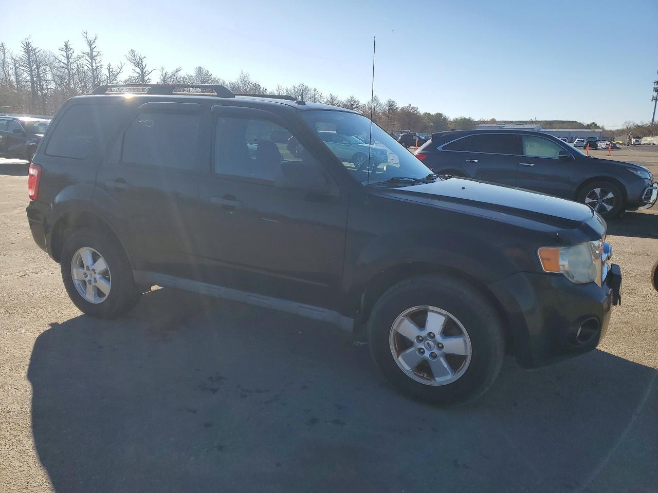 2010 Ford Escape Xlt - Фото 4