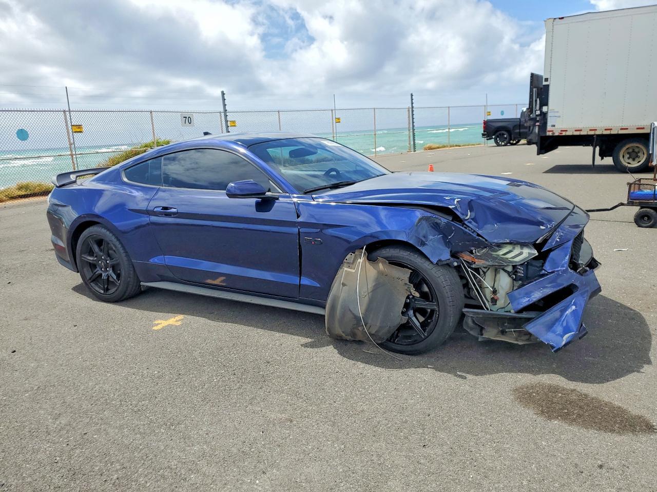2020 Ford Mustang Gt - Фото 4