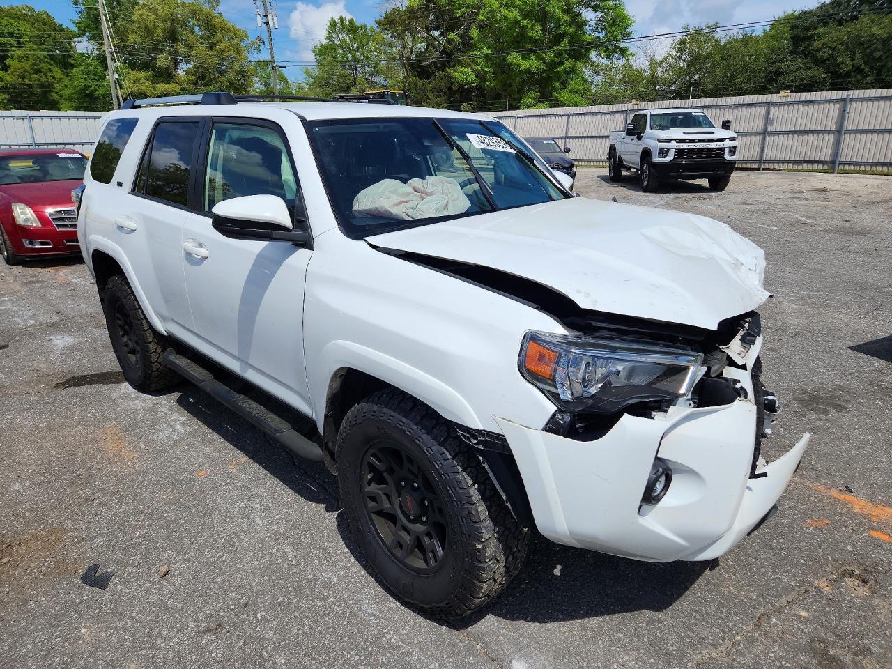 2022 Toyota 4Runner Sr5 - Image 4