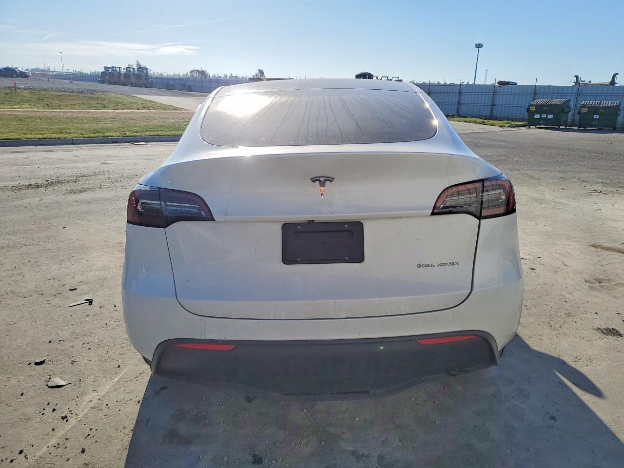 2023 Tesla Model Y - Фото 6