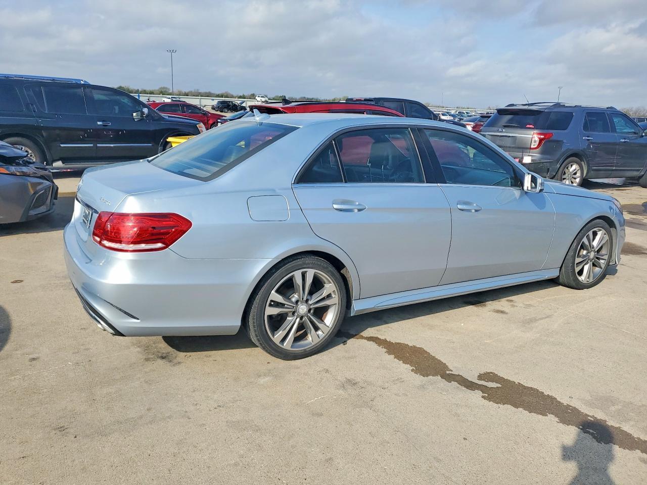 2014 Mercedes-Benz E 350 4Matic - Фото 3