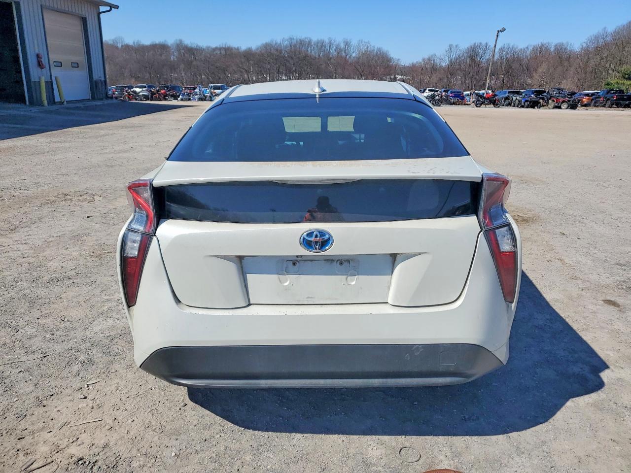 2018 Toyota Prius One - Фото 6
