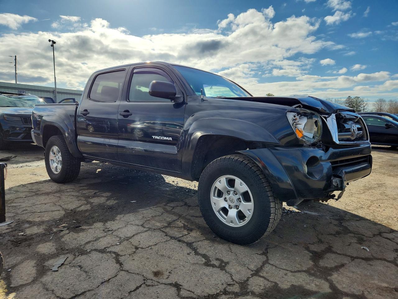 2009 Toyota Tacoma Prerunner V6 - Image 4