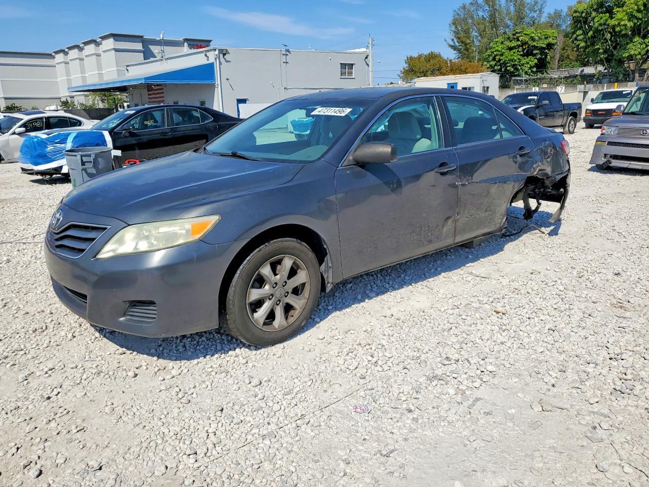 2010 Toyota Camry Le