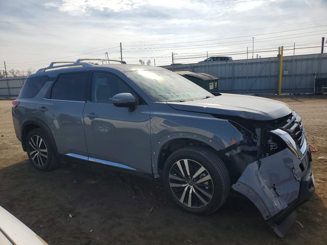 2024 Nissan Pathfinder Platinum - Фото 4