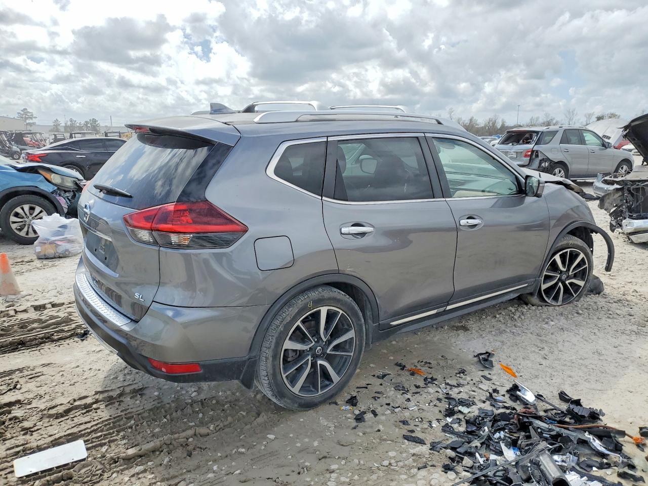 2018 Nissan Rogue Sl - Фото 3