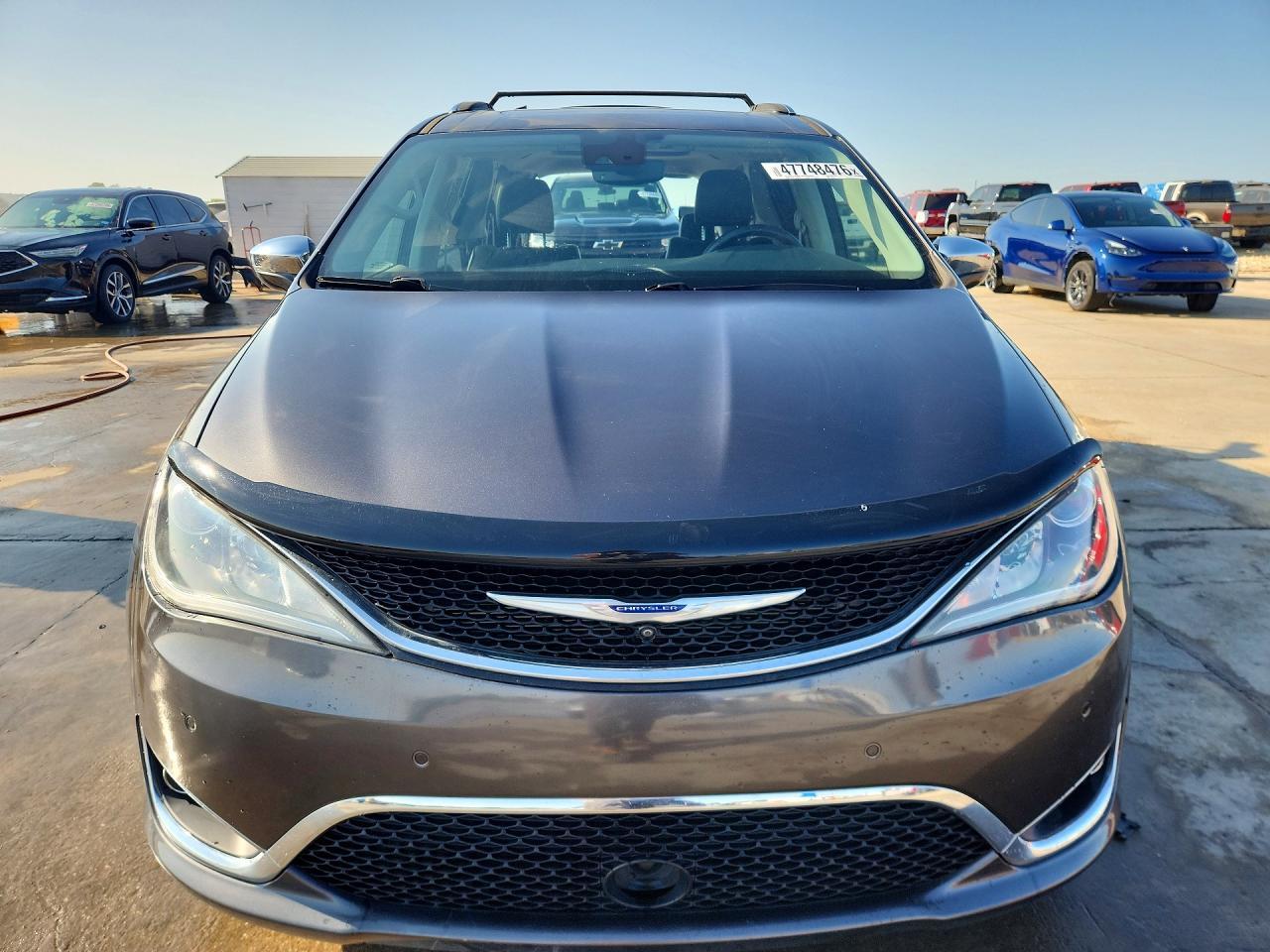 2019 Chrysler Pacifica Limited - Фото 5