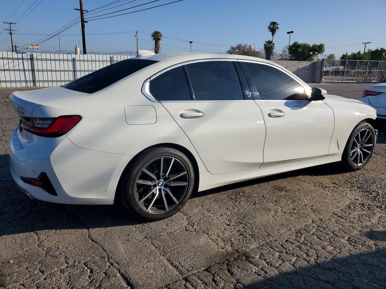 2020 BMW 330I - Image 3