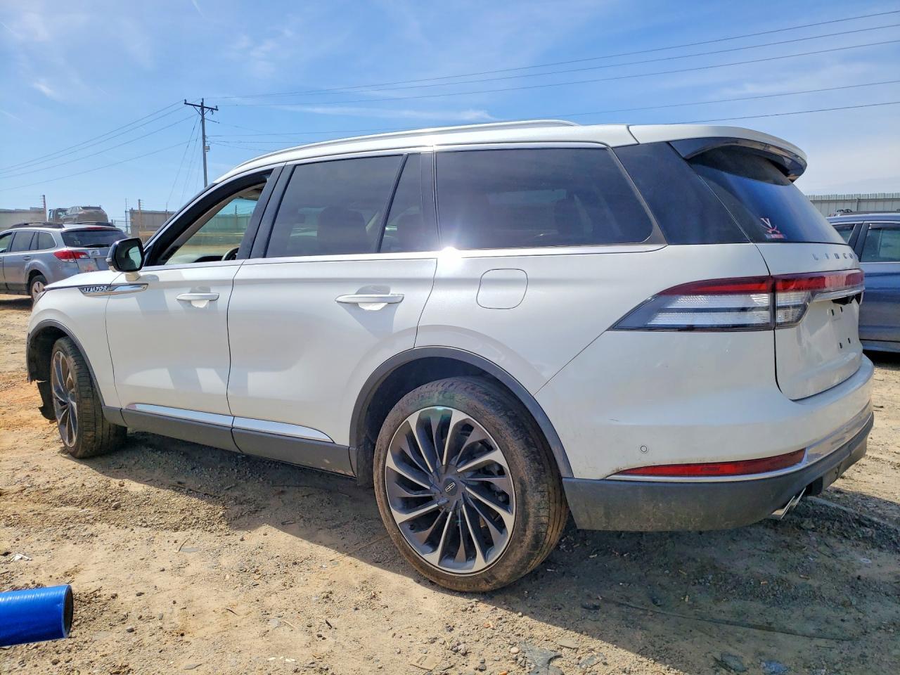 2020 Lincoln Aviator Reserve - Image 2