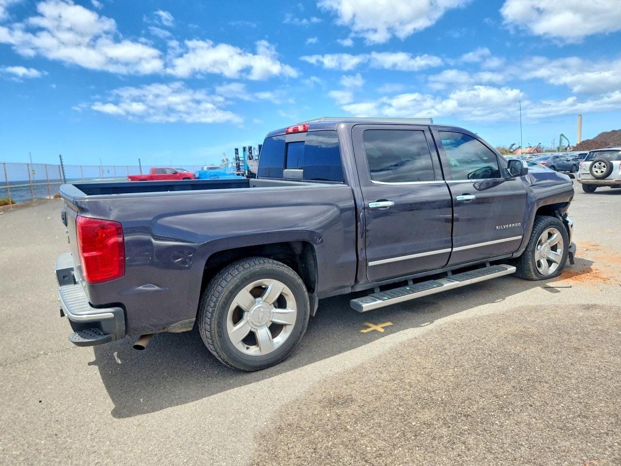 2016 Chevrolet Silverado - Image 3
