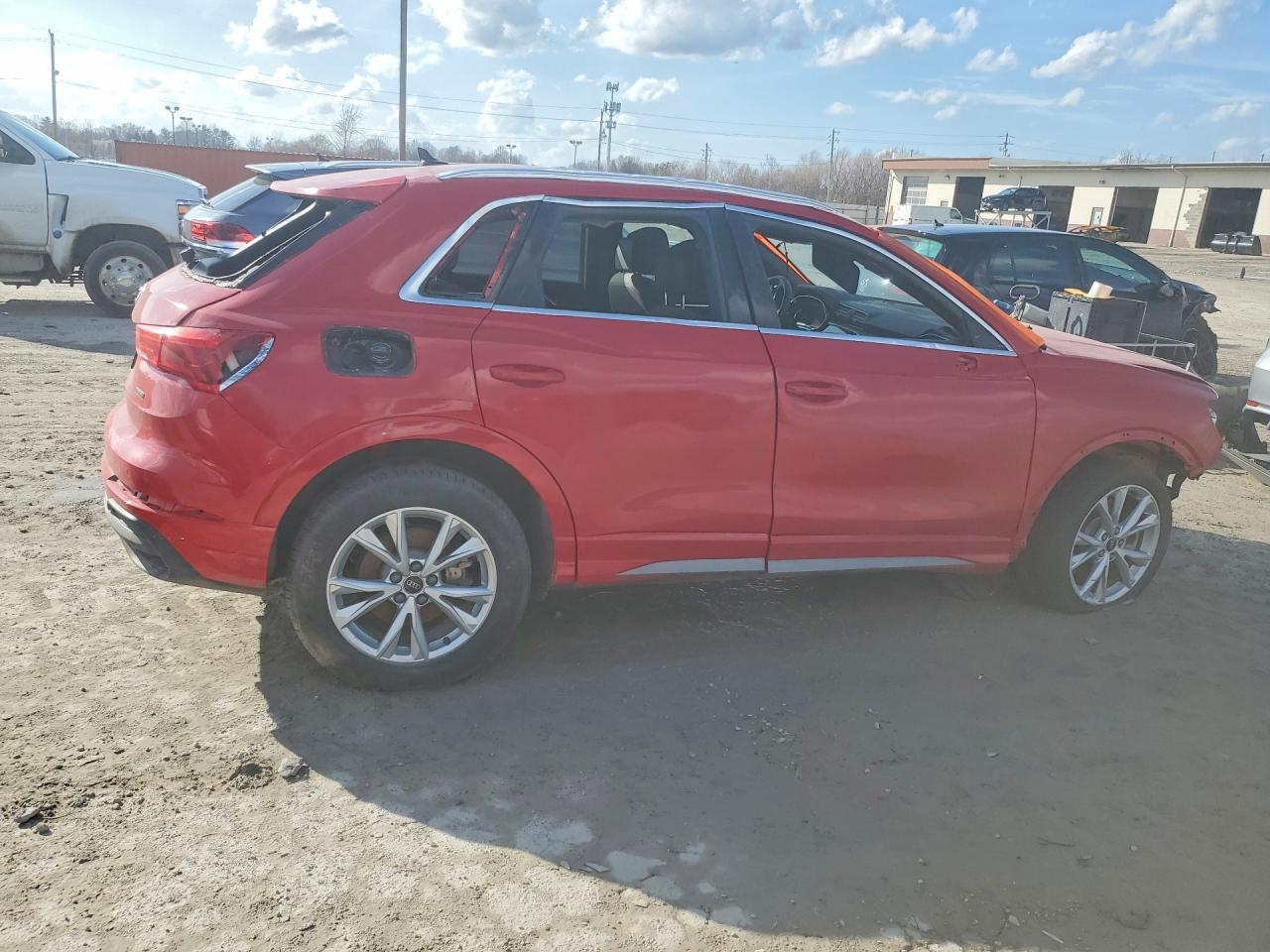 2024 Audi Q3 Premium - Фото 3