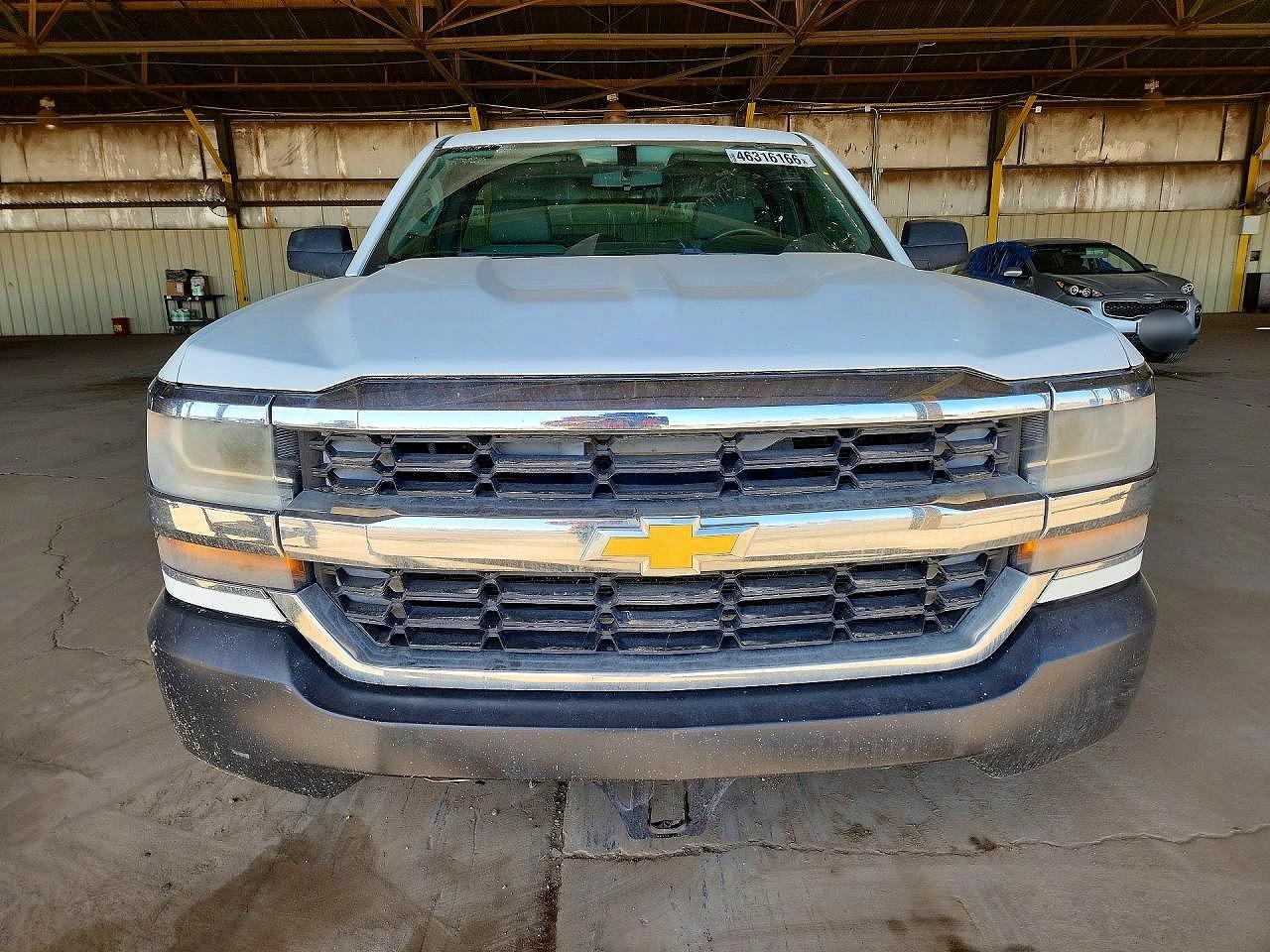 2016 Chevrolet Silverado C1500 - Image 5
