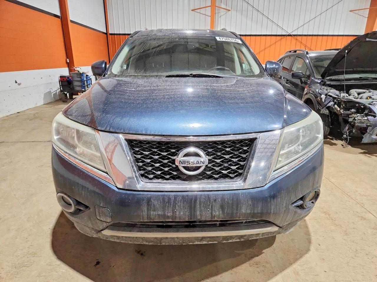 2014 Nissan Pathfinder S - Фото 5