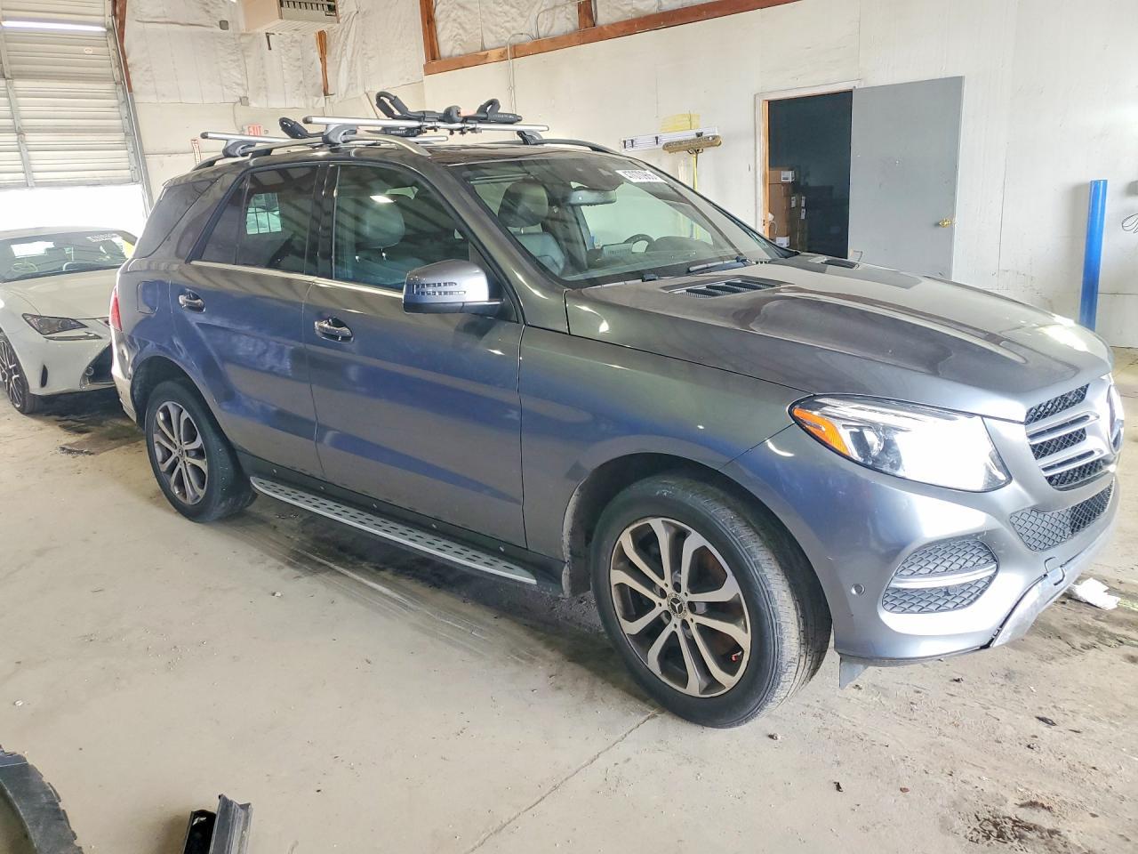 2019 Mercedes-Benz Gle 400 4Matic - Фото 4