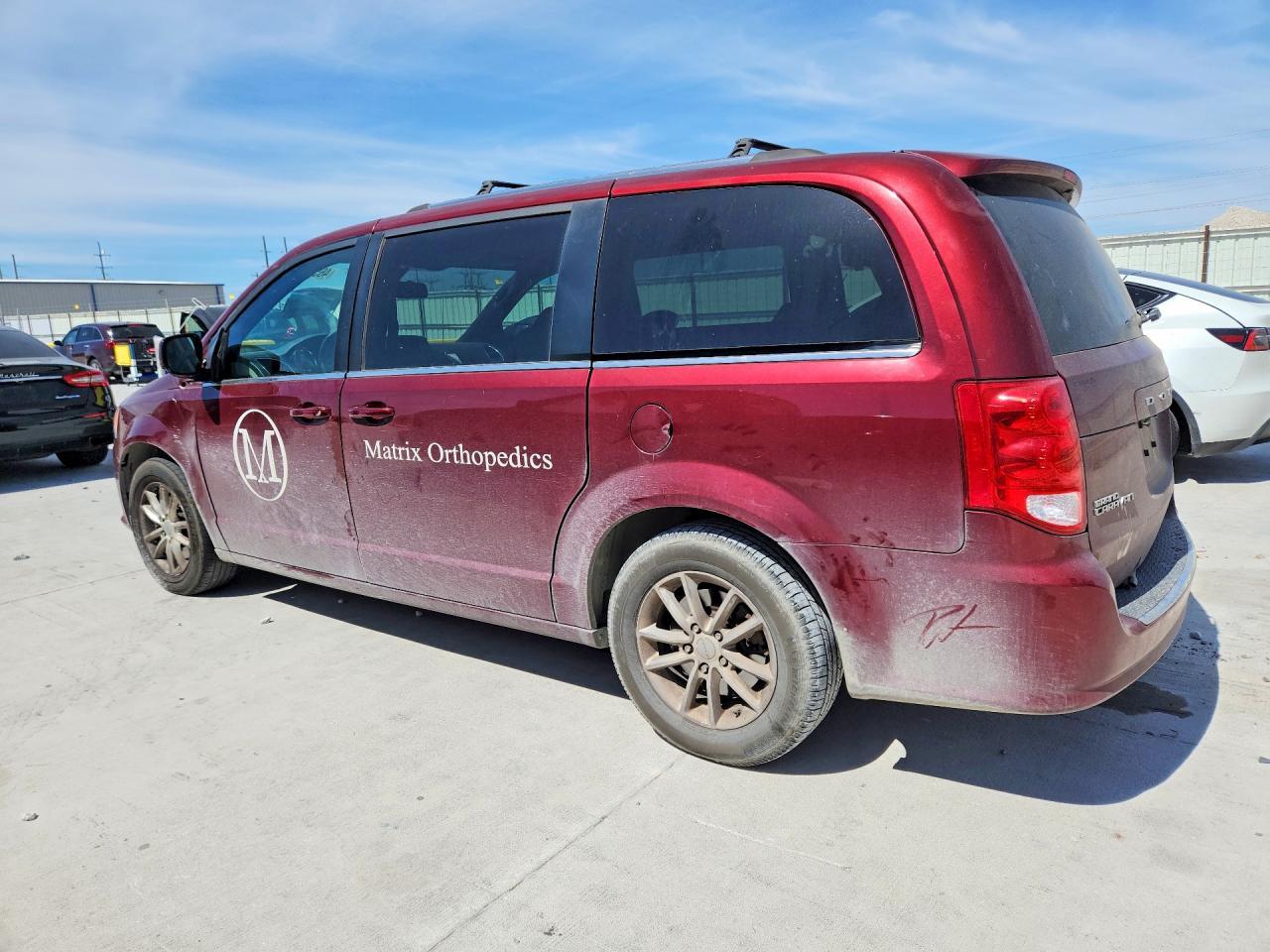 2019 Dodge Grand Caravan Sxt - Image 2