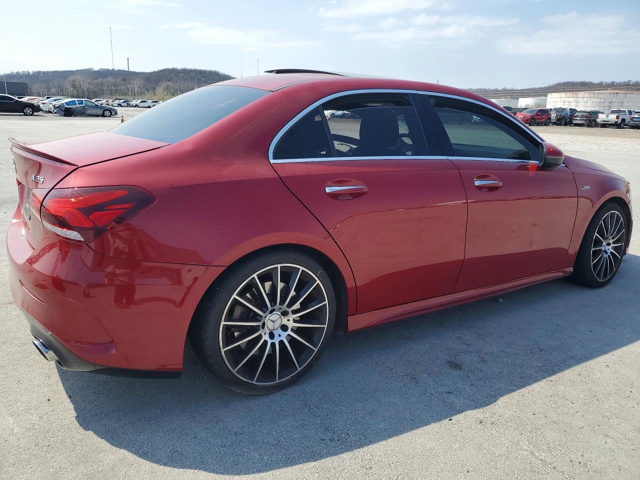 2021 Mercedes Benz A 35 Amg - Фото 3