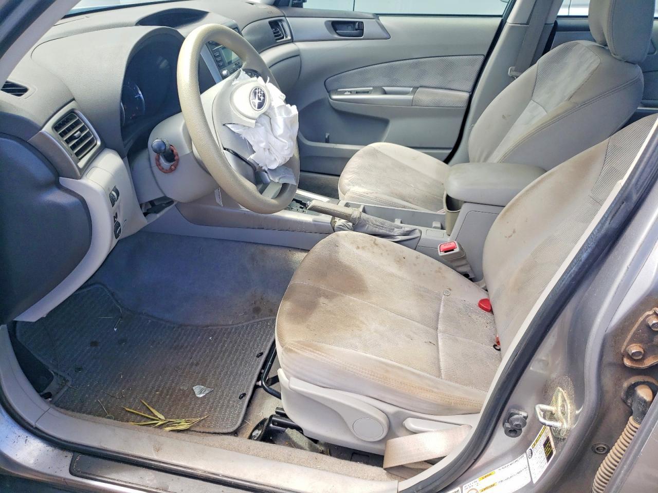 2010 Subaru Forester 2.5X - Фото 7