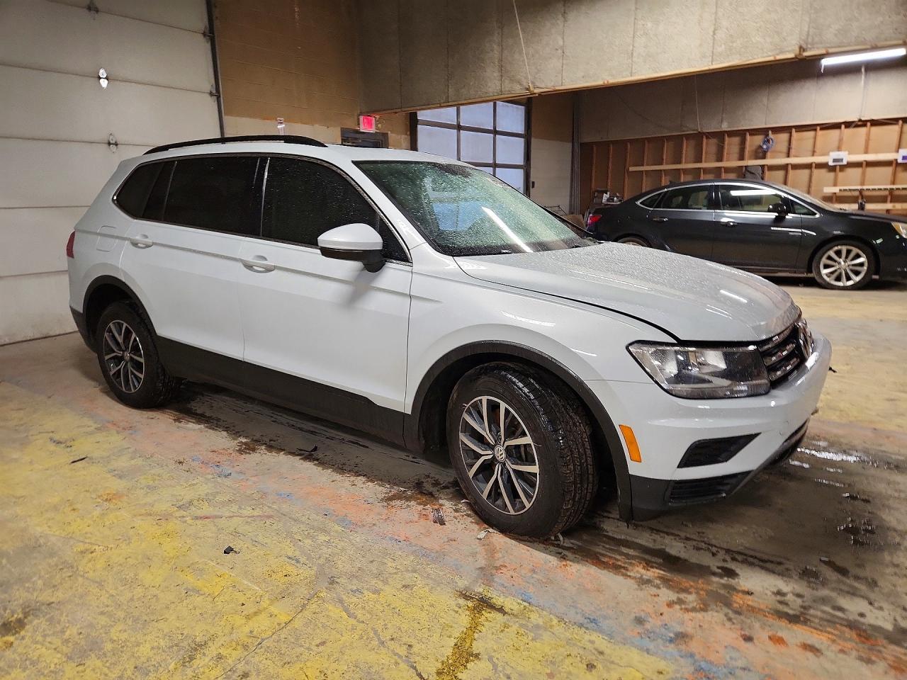 2019 Volkswagen Tiguan Se - Image 4