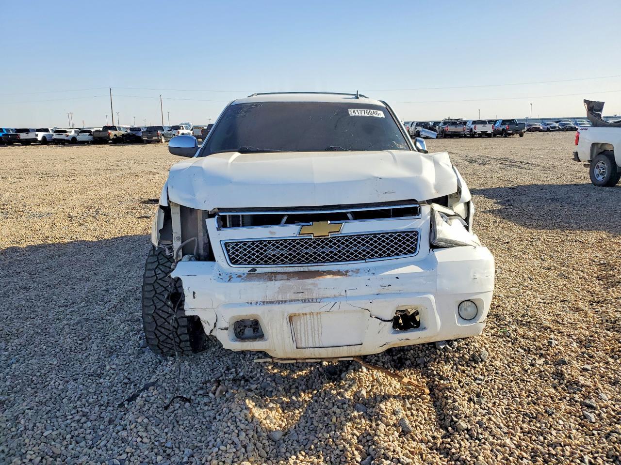 2012 Chevrolet Suburban C1500 Lt - Image 5
