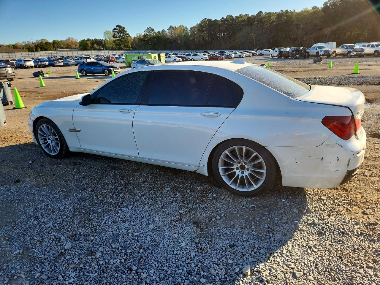2015 BMW 750 Lxi - Image 2