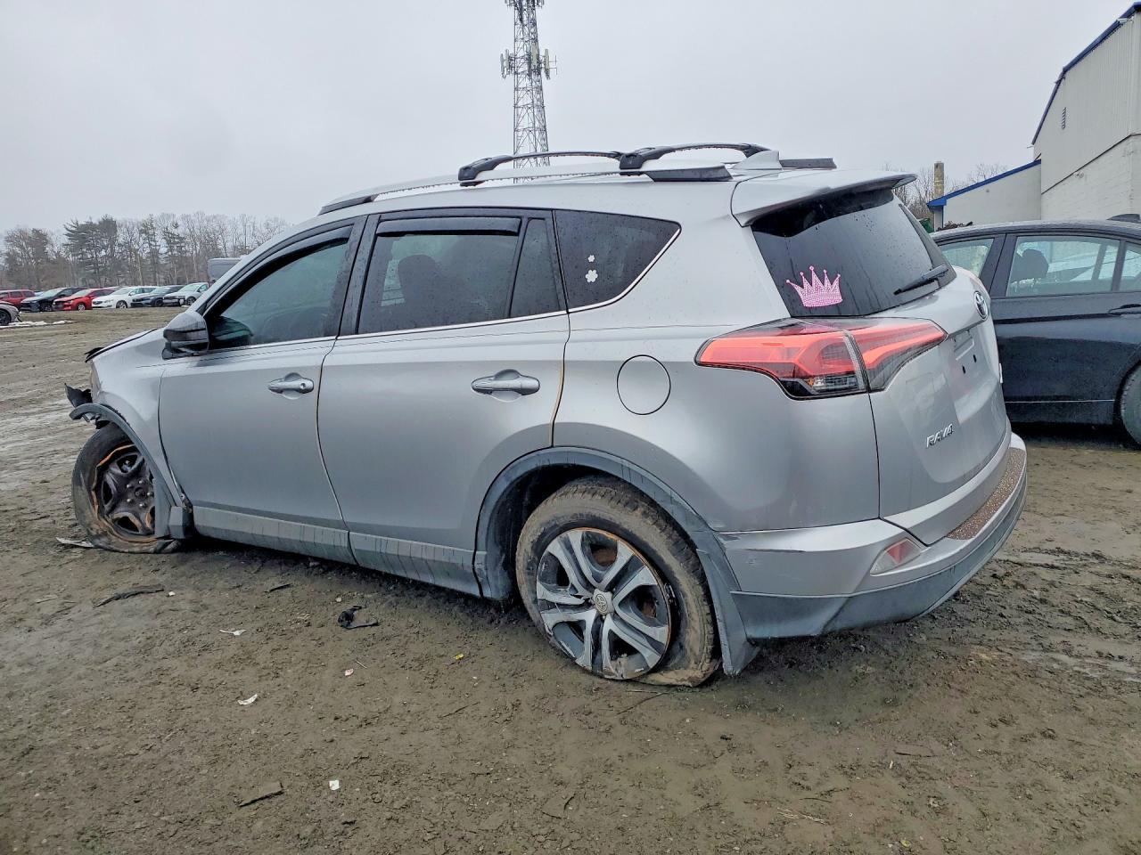 2016 Toyota Rav4 Le - Фото 2