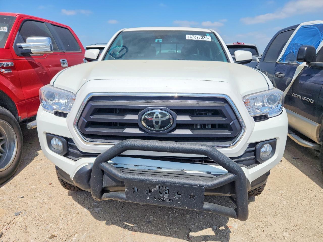 2021 Toyota Tacoma Sr5 V6 - Image 5