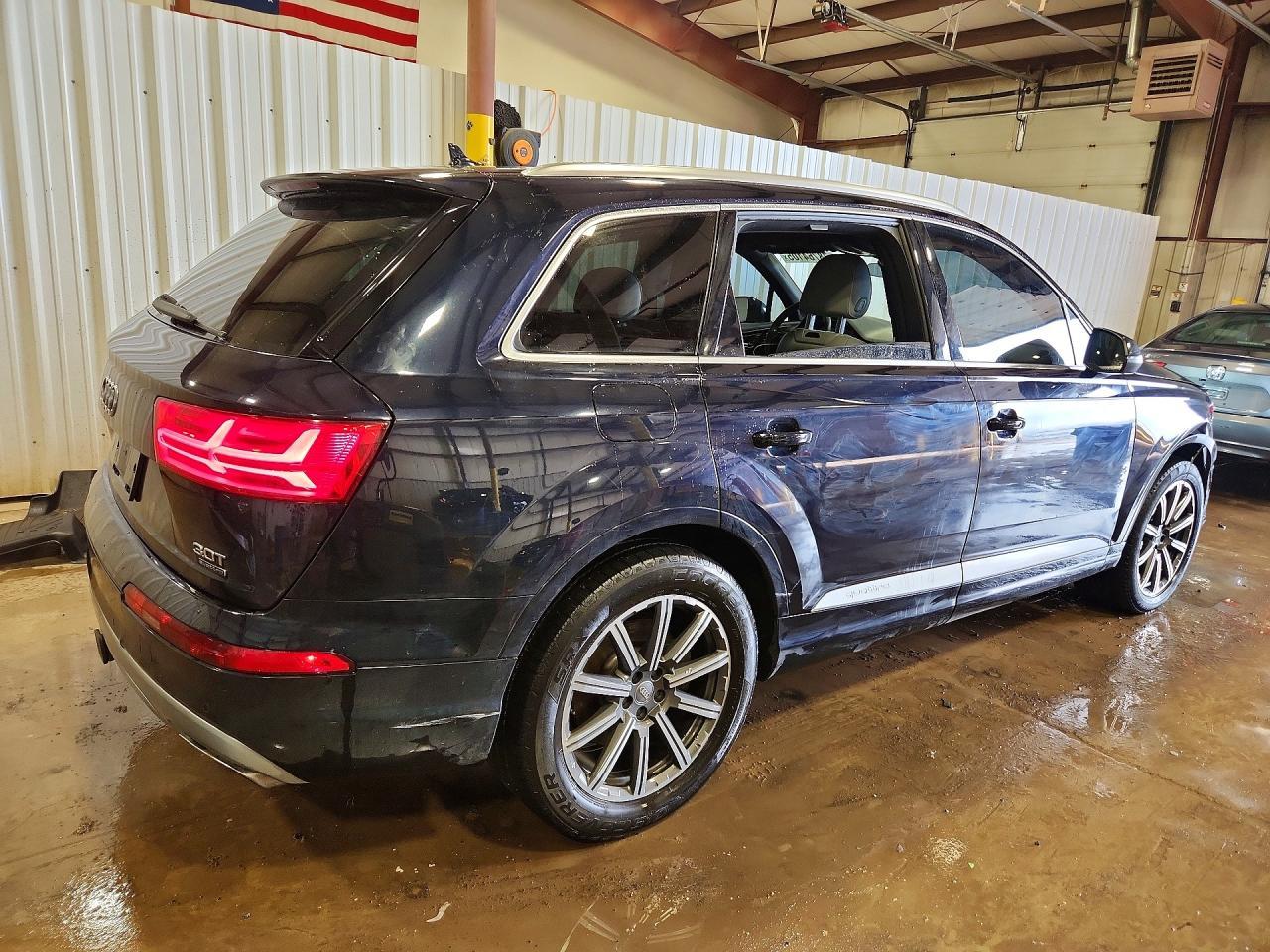 2017 Audi Q7 Premium Plus - Фото 3