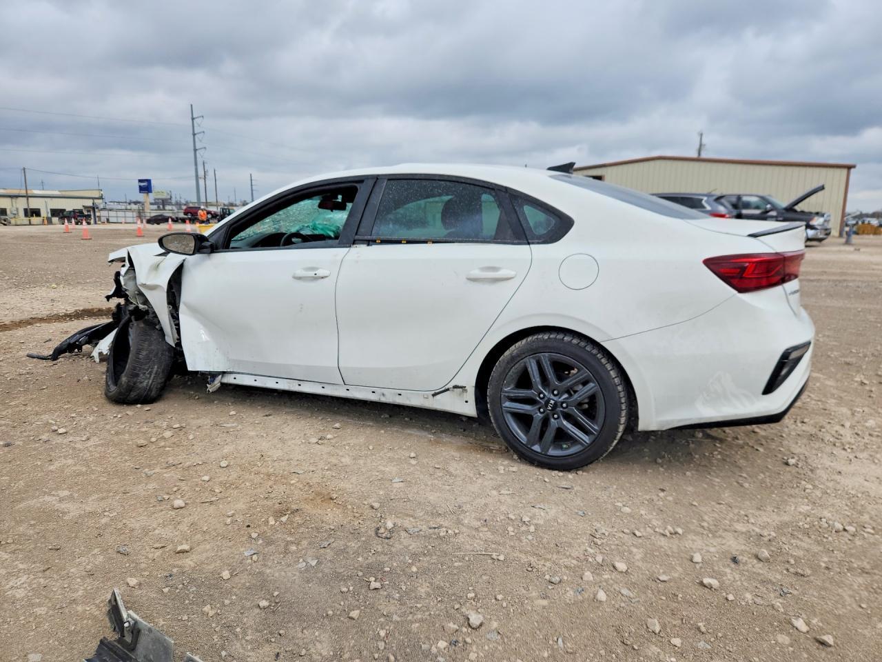 2021 Kia Forte Gt-Line - Фото 2