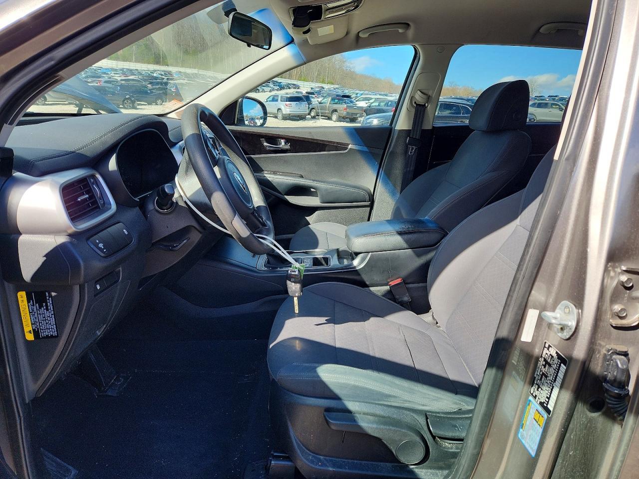 2017 Kia Sorento Lx V6 - Фото 7