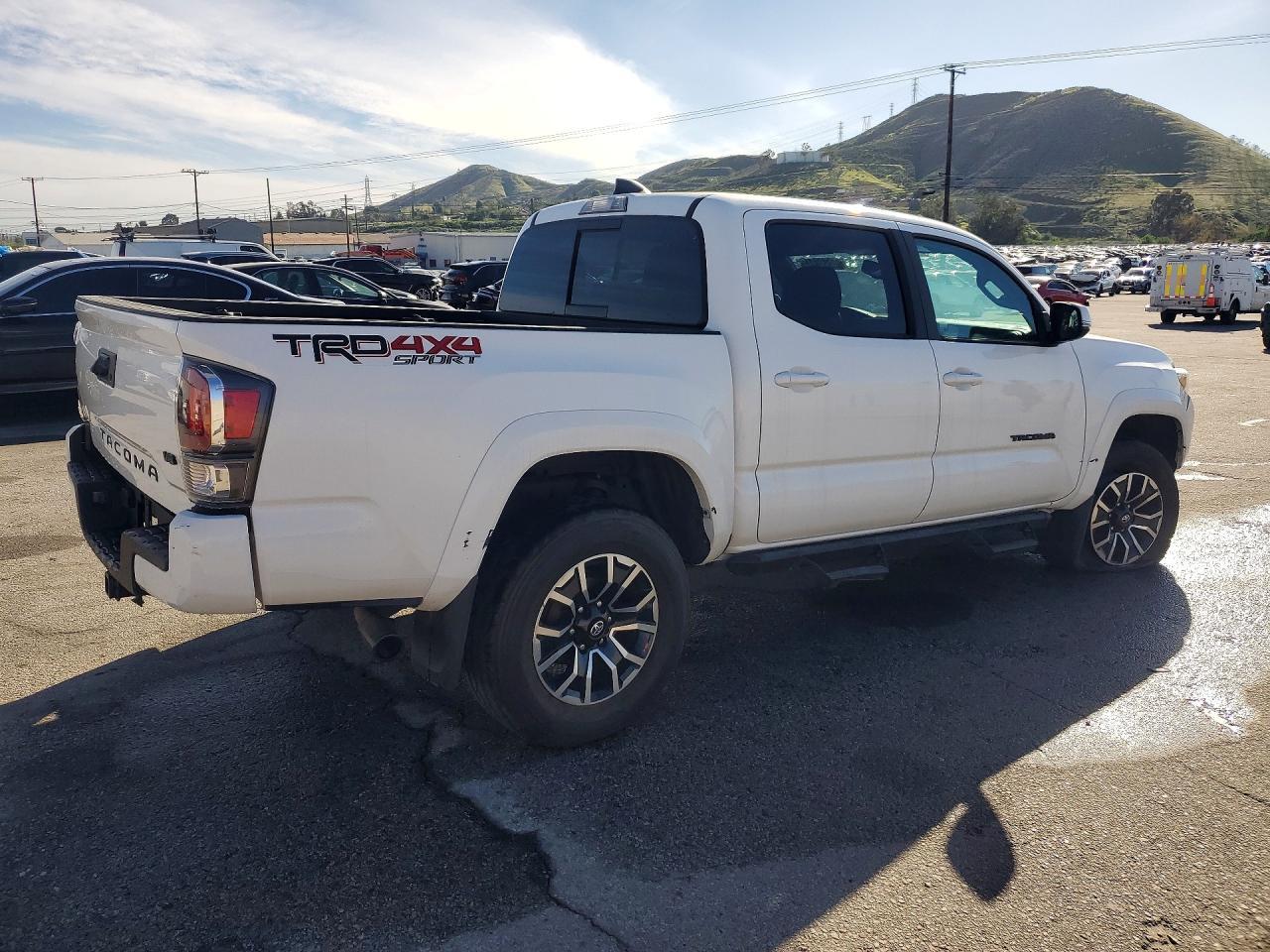 2023 Toyota Tacoma Trd Sport - Фото 3