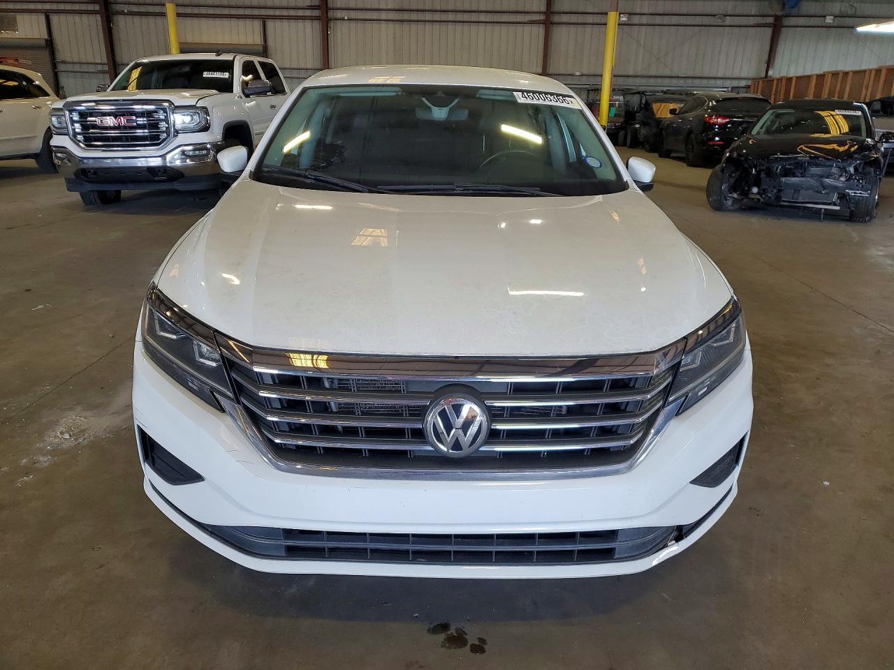 2020 Volkswagen Passat Se - Image 5