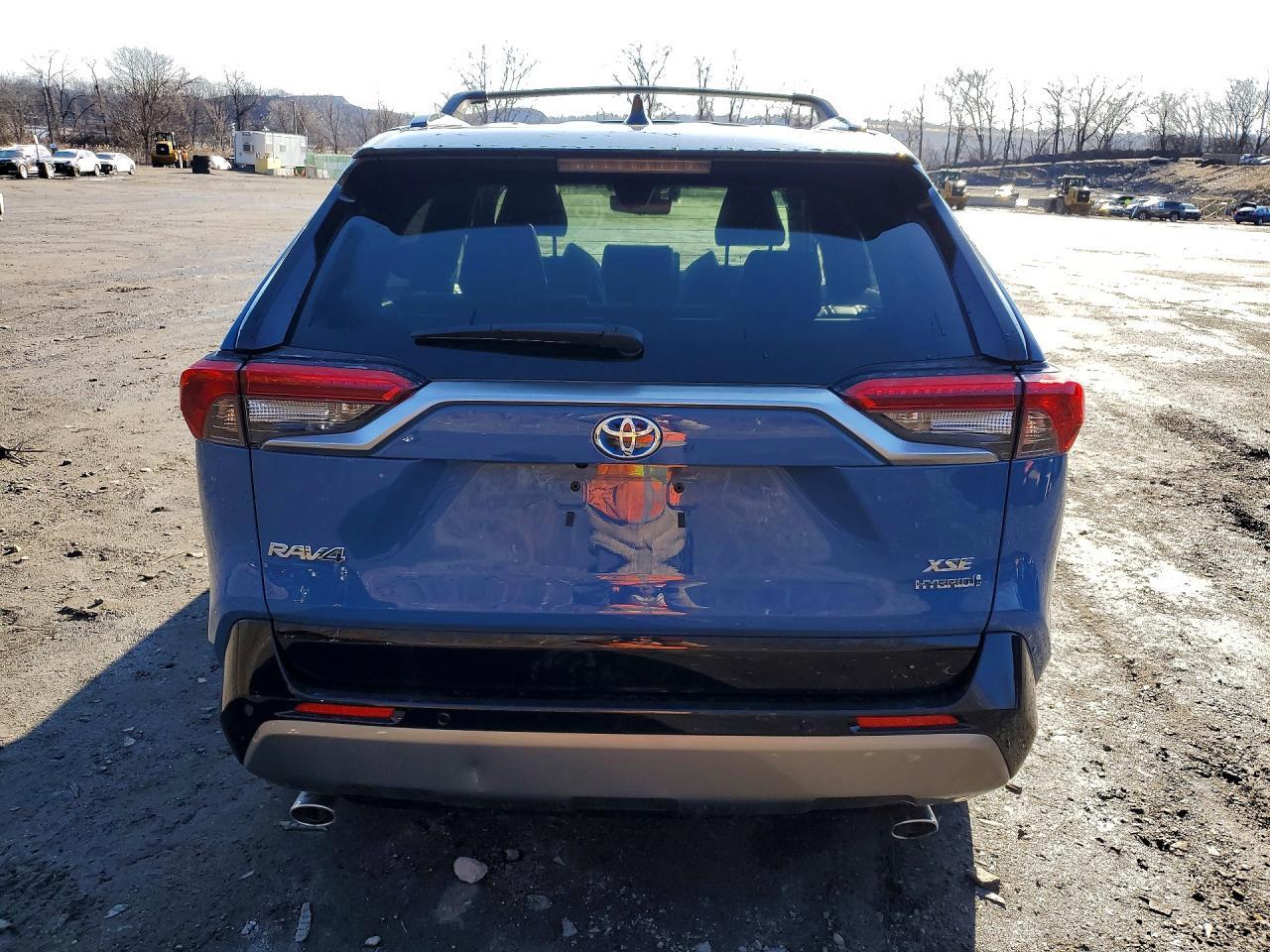 2024 Toyota Rav4 Hybrid Xse - Фото 6