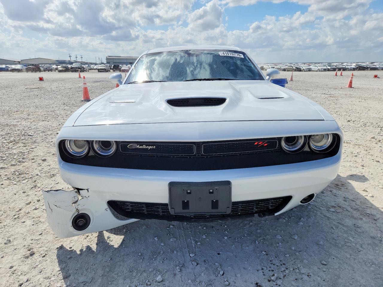 2023 Dodge Challenger R - Фото 5