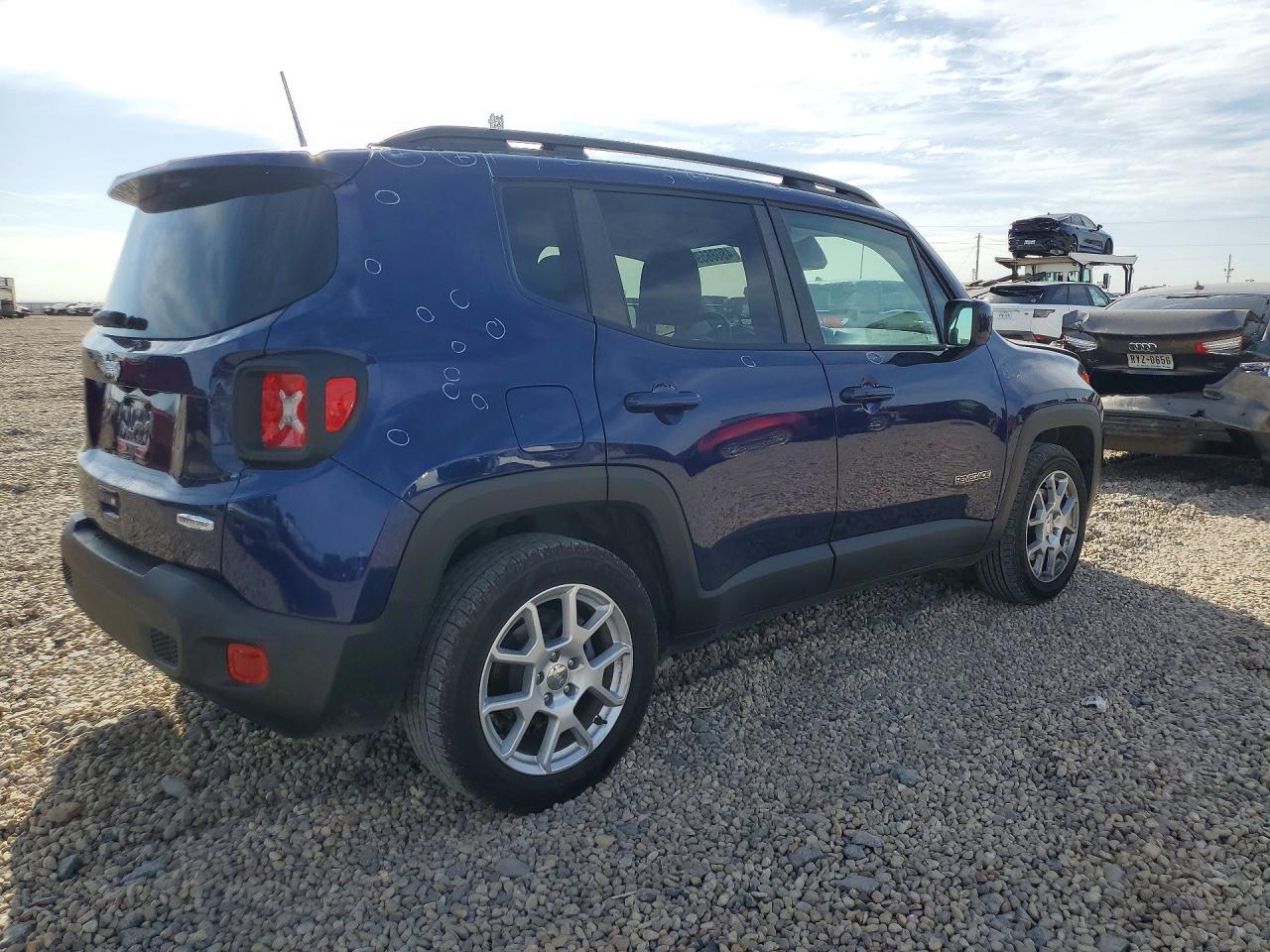 2019 Jeep Renegade Latitude - Фото 3