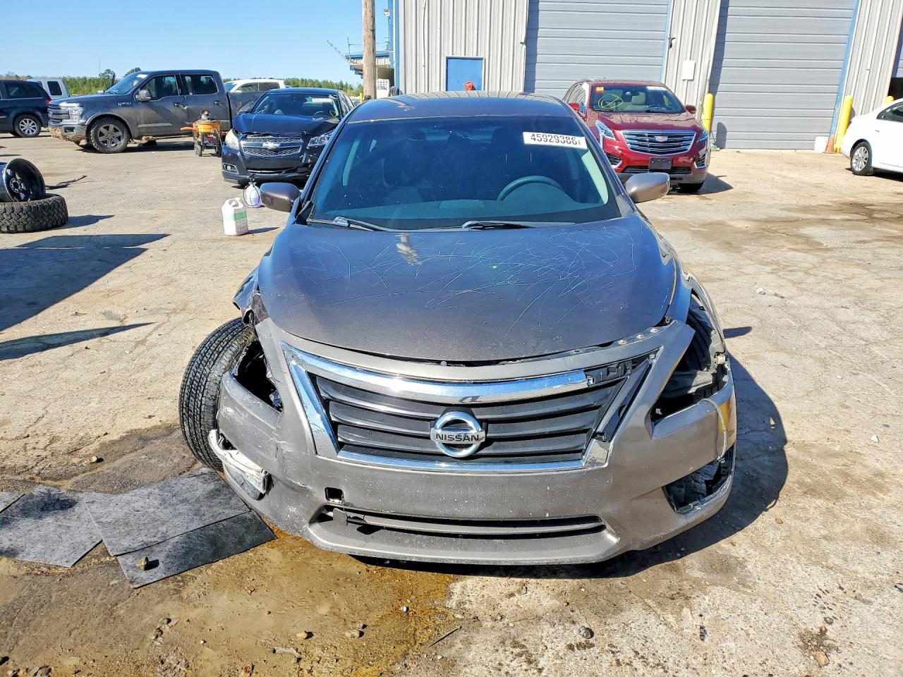 2014 Nissan Altima 2.5 S - Image 5